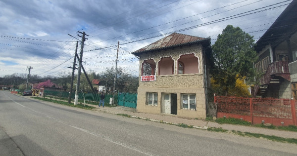Casă situată în orașul Slanic, suprafața utilă 94 mp