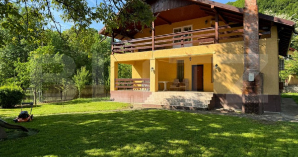 Casa individuala 4 camere plus casa de oaspeti, Drajna