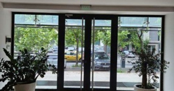 Zona Unirii 85 mp open space excelent horeca