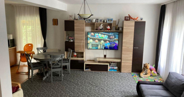 Casa Duplex, 4 camere, Zona Sesul de Sus