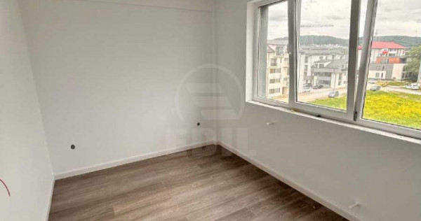 Apartament 3 camere,finisat,zona Tineretului