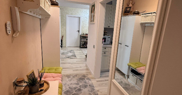 Apartament 3 camere decomandate ansamblu New City Cetatii