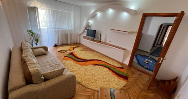 Apartament cu 3 camere de zona centrala Tulcea