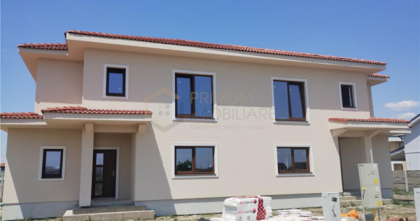 Duplex superb spatios - compartimentare excelenta - toate ut