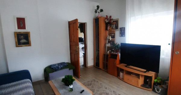 Apartament cu doua camere in vila