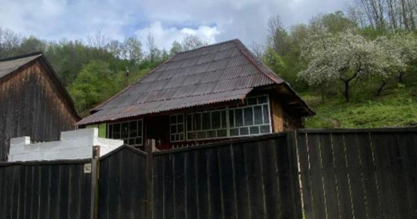 Casa si teren Loc. Lupșa, , Jud. Alba id: R2083150