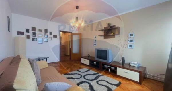 Apartament spatios-Bdul Mihai Viteazul-Vanzare