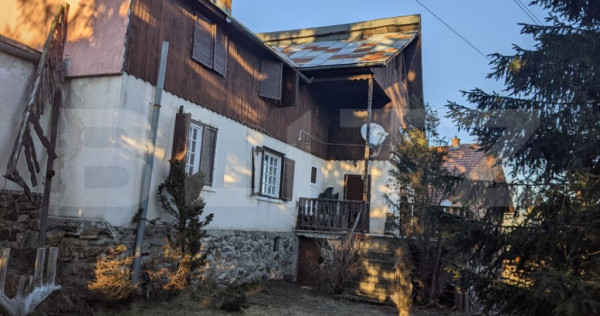 Oportunitate de investitie! Casa/cabana in Statiunea Muntele