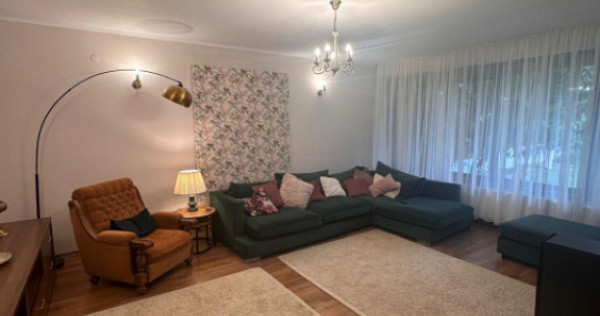 Vila de vanzare P+1+M situata in zona Stadion, Constanta