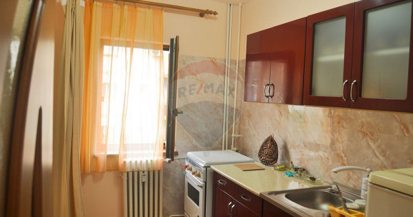 Apartament cu 2 camere de închiriat, zona Micălaca