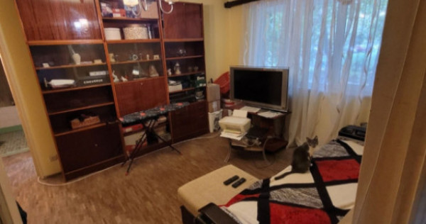 Apartament 2 camere decomandat, P/10, Drumul Taberei,, Favor