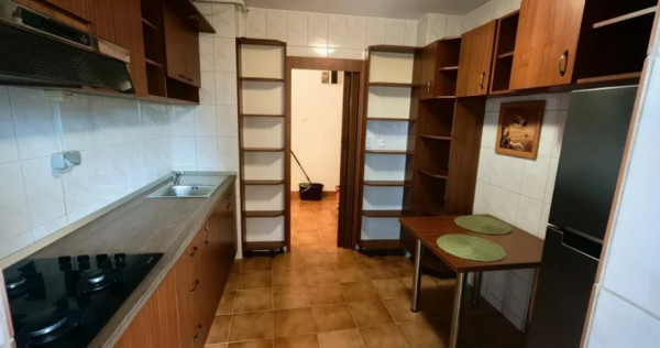 Apartament 3 Camere Militari Gorjului Moinesti