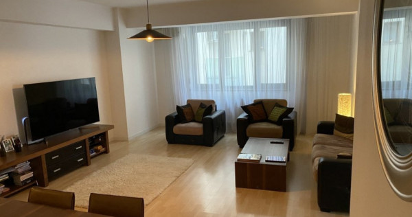 Apartament 3 camere zona Mall Vitan