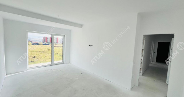 Apartament la cheie 3 camere 2 bai balcon etaj 1 zona Doamna