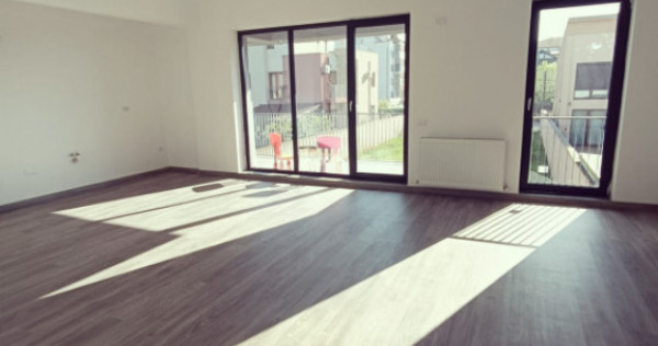 Apartament 3 camere de inchiriat in zona Compozitori, Consta