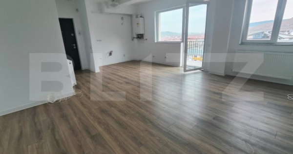 Apartament 2 camere, garaj, panorama deosebita, zona Teilor