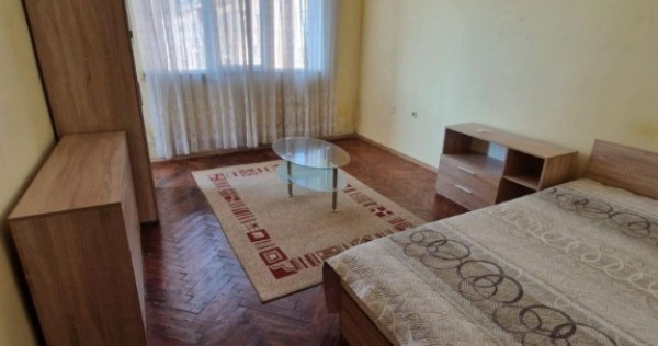 Apartament cu o camera in Aradului