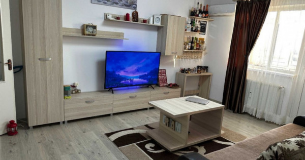 Apartament cu 2 camere /Zona Lămâița