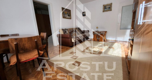 Apartament 2 camere, proaspat igienizat, Calea Girocului