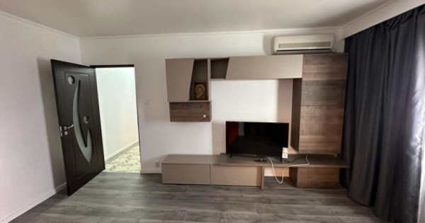 Apartament de inchiriat, 3 camere in zona CASA DE CULTURA