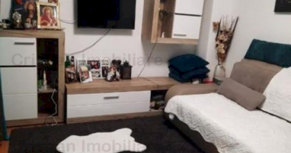 Casa 3 camere, toate utilitatile, Decomandata, zona Piata Sa