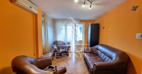 Apartament 3 camere, 2 bai, 2 balcoane, zona Mircea cel B...