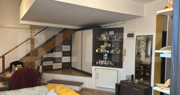 Apartament de v&acirc;nzare cu 3 camere, 53 mp, zona Semicentrala
