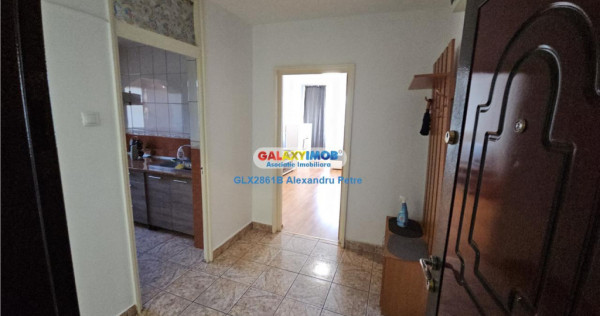 Apartament 3 camere de inchiriat Bd Uverturii Cernisoara