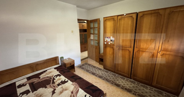 Apartament 3 dormitoare, 67 mp, centrala termica, zona Kaufl