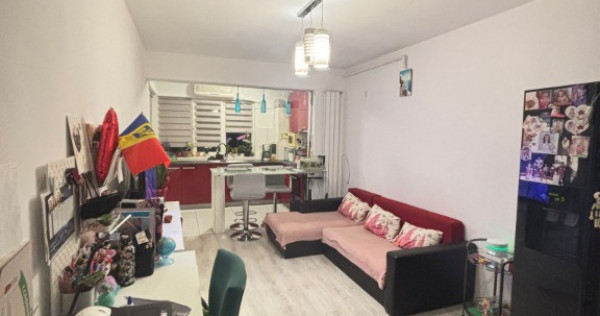 Apartament 2 camere cu parcare