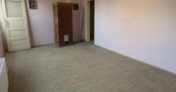 Apartament 3 camere 75 mp Triaj