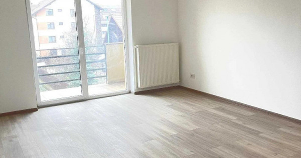 Apartament cu 2 camere, decomandat - zona Tractorul..