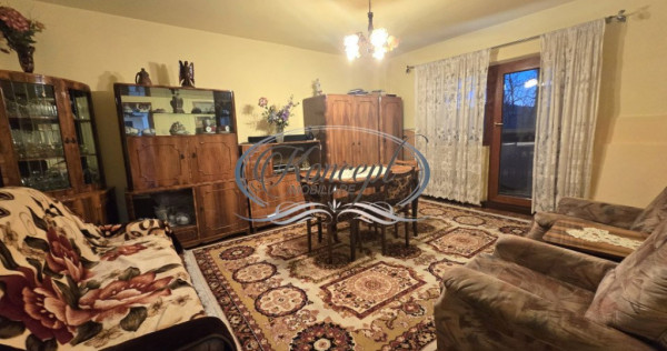 Apartament spatios la etaj intermediar, in Marasti