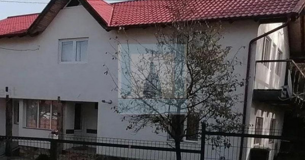 Casa/vila 5 camere , teren 370mp-zona Bran/Poarta