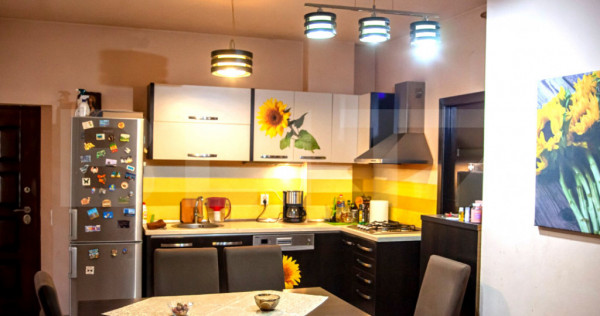 Apartament in vila, 80mp loc parcare, mobilat, zona Centru