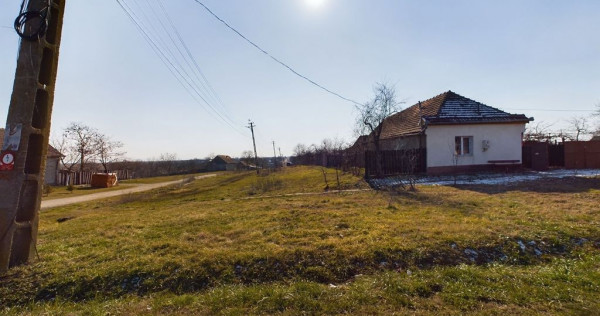 Casă cu Potențial Imens în Șipet, Comuna Tormac