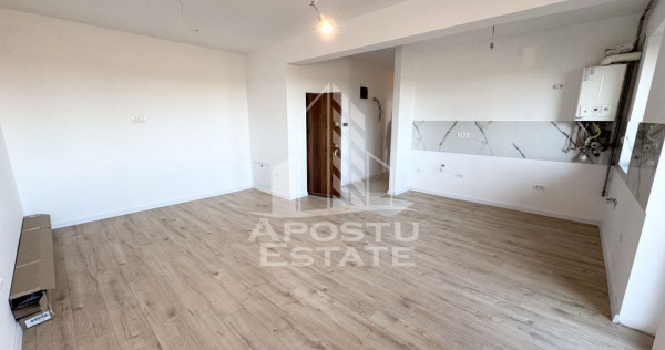 Apartamente cu 3 camere, disponibile imediat, gradina de ...