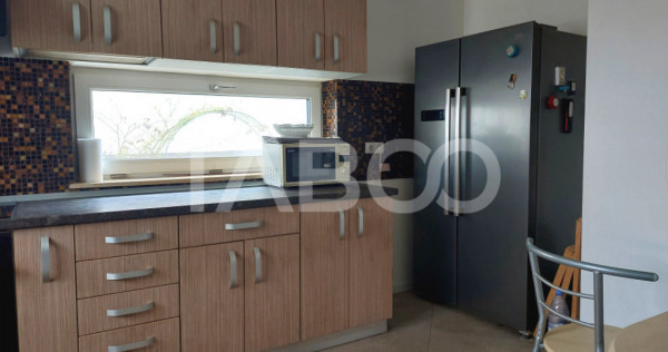 Casa individuala 4 camere P+1E 118 mp 322 mp parcela teren C