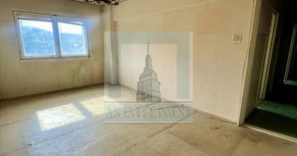 Apartament 3 camere - zona Grivitei