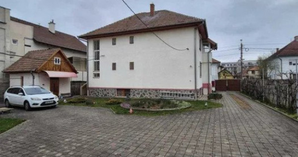 Casa individuala zona Calea Dumbravii