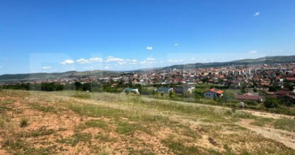Teren intravilan 747 mp, zona Cetate, cu autorizatie de cons