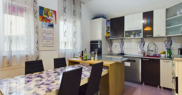 Casă individuală în Dumbrăvița