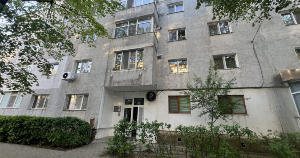 Apartament 4 camere zona Nicolina