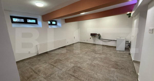 Apartament de vanzare, cu 2 camere, 65 mp, zona centrala