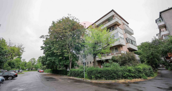 Apartament 2 camere de v&acirc;nzare &ndash; Str. Aluminei