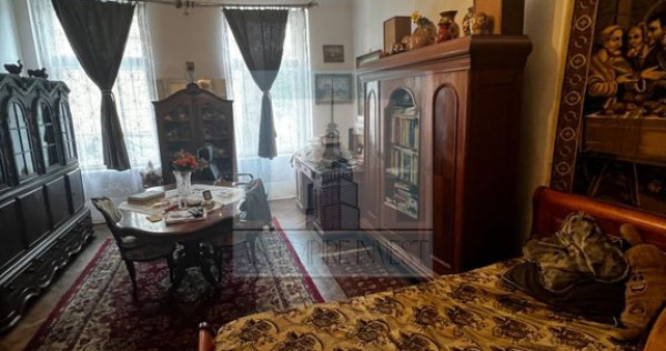 Apartament 3 camere , 98 mp utili - zona Centrul Istoric