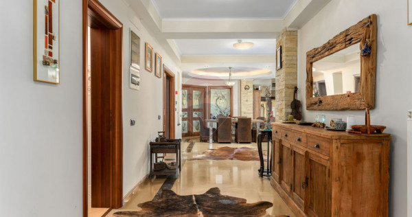 Oferta de sarbatori, discount 10% - Vilă cu parc, piscin...