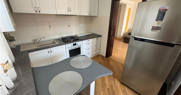 Ap 3 cam, 2 bai, 2 locuri de parcare, bloc nou, Ultracentral