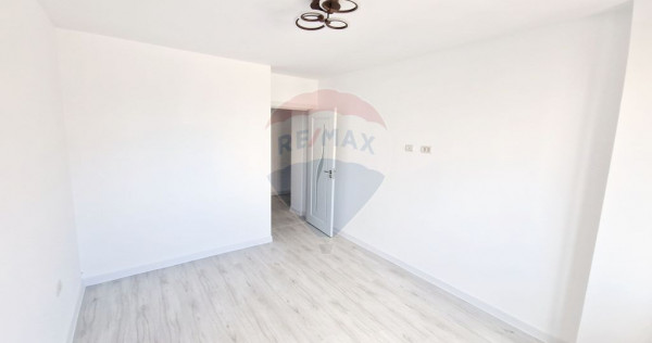 Apartament nou, 2 camere cu balcon