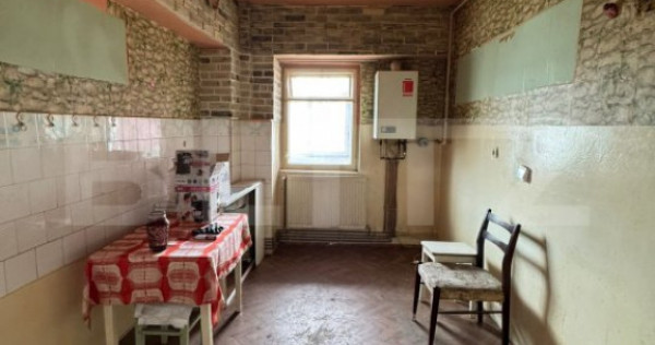 Apartament 3 camere, 64 mp, renovabil, zona Centrala!